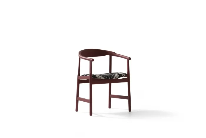 lagina chair red 2048x1366 1